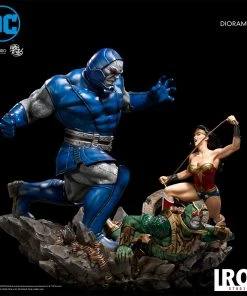 New 🎁 Wonder 👩 Woman Vs Darkseid Diorama 1/6 – DC Comics By Ivan Reis Iron Studios ⌛ 28 Wonder Woman Vs Darkseid Diorama 1/6 – DC Comics By Ivan Reis Iron Studios