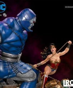 New 🎁 Wonder 👩 Woman Vs Darkseid Diorama 1/6 – DC Comics By Ivan Reis Iron Studios ⌛ 29 Wonder Woman Vs Darkseid Diorama 1/6 – DC Comics By Ivan Reis Iron Studios