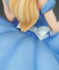 Premium Collection Alice In Wonderland Statue By Sideshow Collectibles Fairytale Fantasies Collection Artist J Scott Campbell