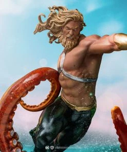 Aquaman Deluxe 1:10 Scale Statue By Iron Studios Art Scale 1:10 - DC Comics SIDESHOW COLLECTIBLES