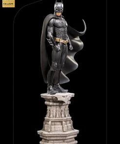 Promo 🔔 Batman Deluxe 1:10 Scale Statue By Iron Studios Art Scale - Sideshow Con Exclusive 🛒 19 Batman Deluxe 1:10 Scale Statue By Iron Studios Art Scale - Sideshow Con Exclusive