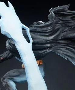 Batman: The Dark Knight Returns Premium Format™ Figure By Sideshow Collectibles