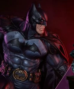Batman Premium Format™ Figure By Sideshow Collectibles