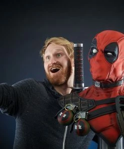 Deadpool Life Size Bust By Sideshow Collectibles