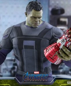 Hot Pop Cultures Store Hulk Sixth Scale Figure By Hot Toys Avengers: Endgame - Movie Masterpiece Series