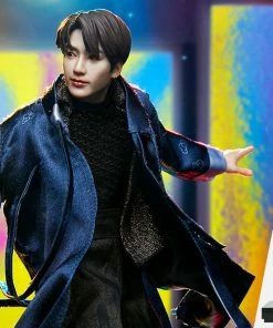 Jung Kook Deluxe Statue By Sideshow Collectibles BTS Idol Collection