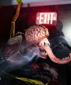 Licker Life-Size Bust By PureArts Resident Evil 2 LIFE SIZED STATUES PROPS