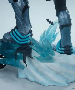 Mr. Freeze Premium Format™ Figure By Sideshow Collectibles Premium Collection