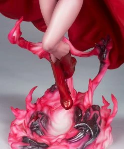 Premium Collection Scarlet Witch Premium Format™ Figure By Sideshow Collectibles