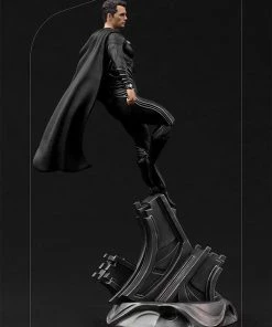 Superman Black Suit 1:10 Scale Statue By Iron Studios Art Scale 1:10 - DC Comics - Zack Snyder's Justice League