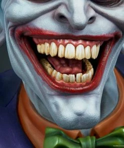 LIFE SIZED STATUES PROPS The Joker™ Life-Size Bust By Sideshow Collectibles DC Comics