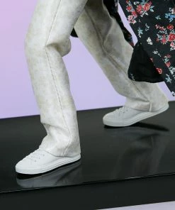 V Deluxe Statue By Sideshow Collectibles BTS Idol Collection