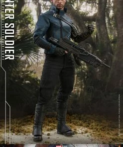 Winter Soldier Sixth Scale Figure By Hot Toys Television Masterpiece Series - The Falcon And The Winter Soldier Avengers Earth's Heroes