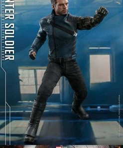 Winter Soldier Sixth Scale Figure By Hot Toys Television Masterpiece Series - The Falcon And The Winter Soldier Avengers Earth's Heroes