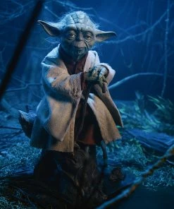 Sideshow Collectibles Yoda Legendary Scale Star Wars